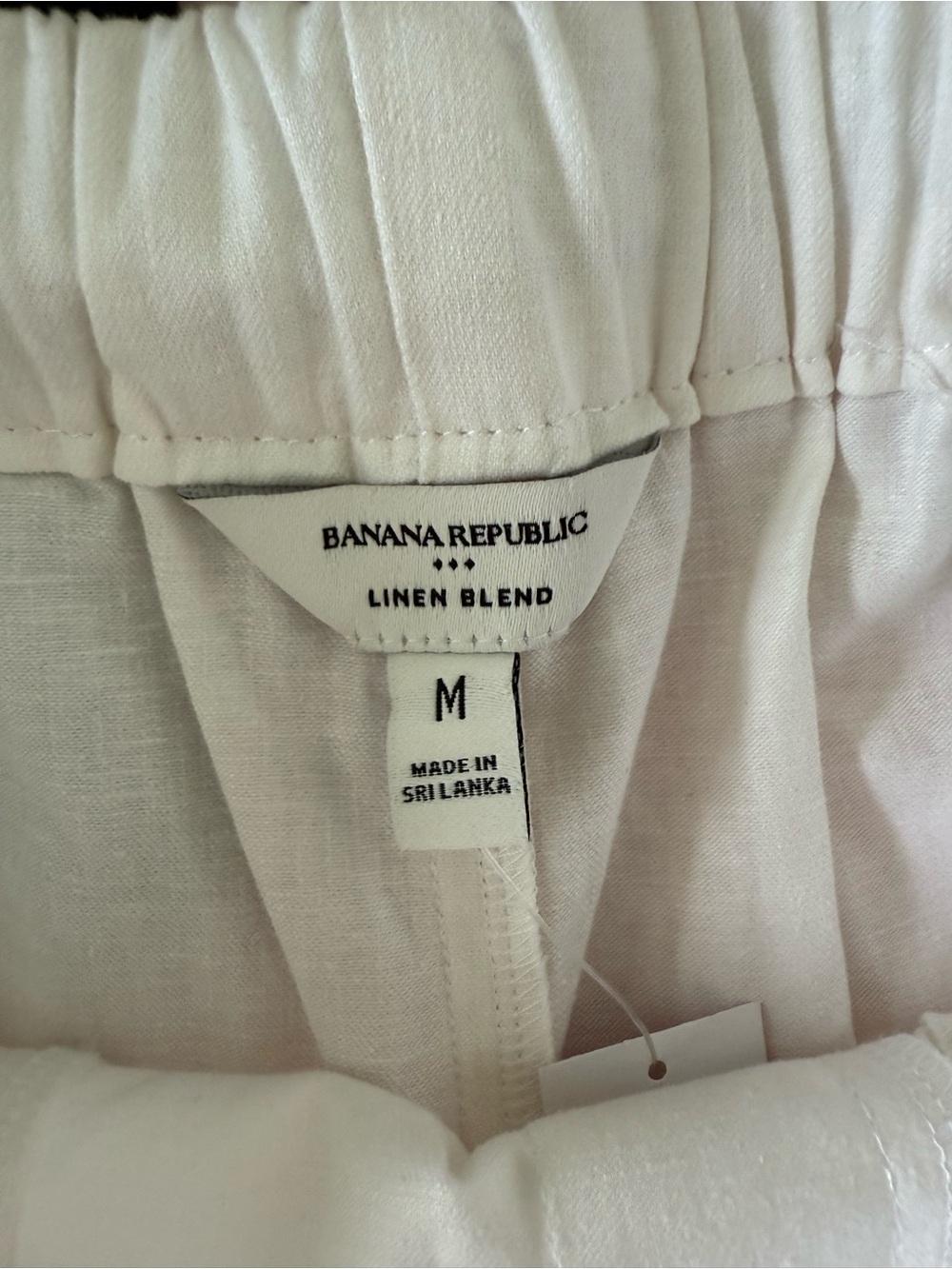 Banana Republic Cream High-Rise Bermuda Shorts - Picture 3 of 5
